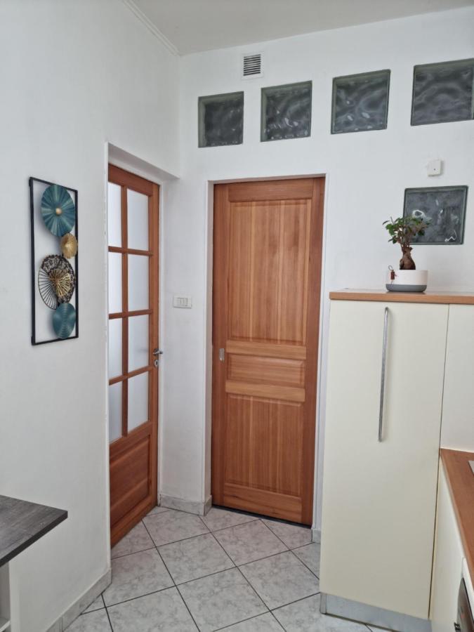 Apartmán La Caisserie Vieux-Port / Une Chambre Et Balcon Marseille Exteriér fotografie